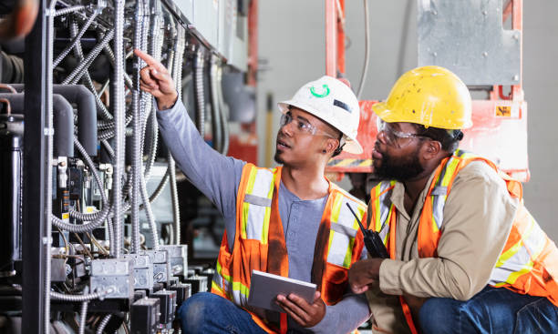 Best Affordable Emergency Electrician  in Mason City, IL